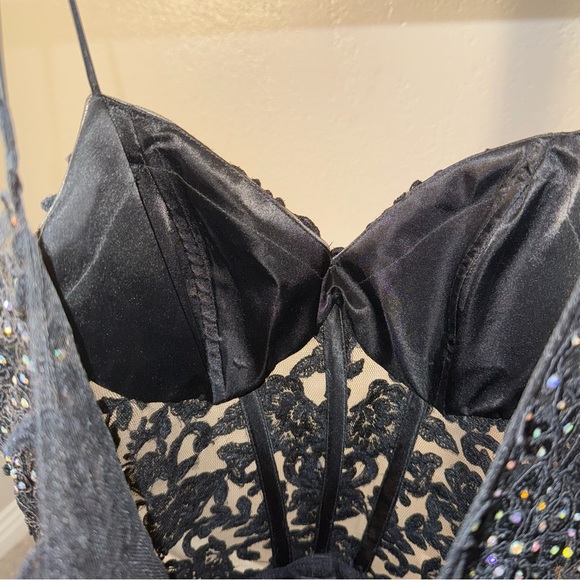 La Femme Black Silk Beaded Dress - Picture 7 of 8